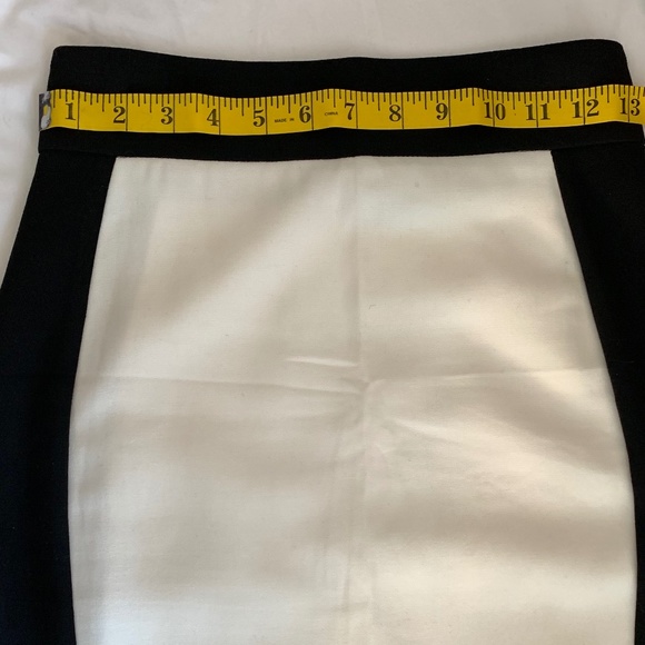 Elegant ZARA Black and White Skirt, Perfect for elegant evenings, office outfit - Picture 14 of 15